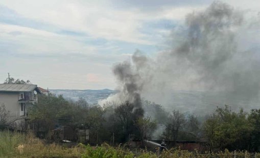 Пожар във вилната зона на Харманли, една къща е изгоряла