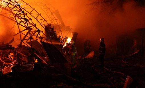 Трима души са загинали след руските атаки по Украйна 