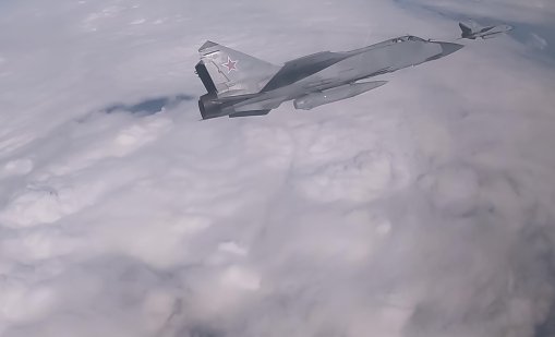 Москва: Опитаха да отвлекат руски изтребител с ракета „Кинжал“