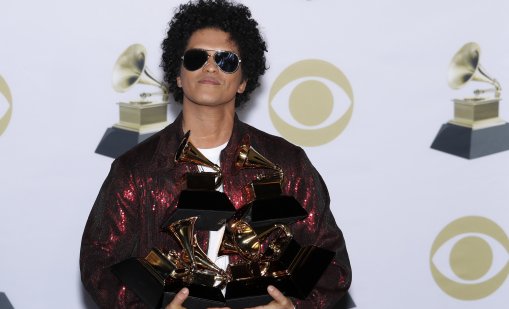 Кръстиха улица на Бруно Марс в Лас Вегас