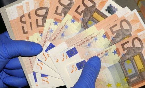 12-годишен опита да плати с фалшива банкнота от 50 евро в Гурково