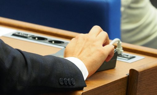 Парламентът отново не събра кворум от първия опит