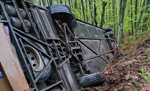 Арестуваха шофьора на автобуса, убил две жени край Малко Търново, икономисвал гориво