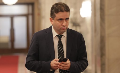 Божидар Божанов: България не може да си позволи да бъде Троянски кон в ЕС 