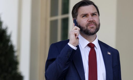 Ванс: Напредък в преговорите има, топката е в полето на Иран