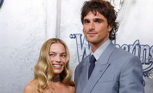 Защо Марго Роби, Сидни Суини и Памела Андерсън се правеха на влюбени в колегите си?