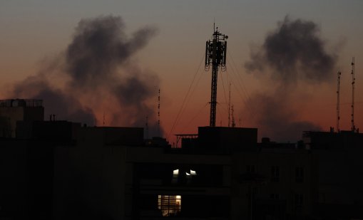 Над 80 израелски самолета удариха Иран