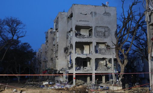 Иран никога няма да се предаде: Техеран заплаши врага с нови изненади