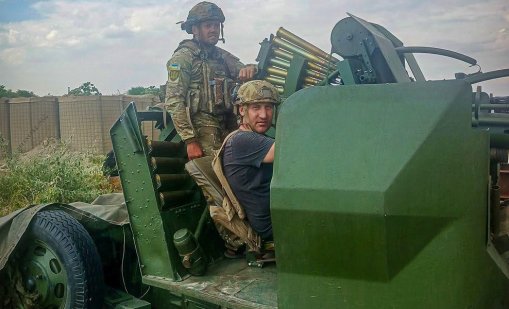 Украйна сваля новите руски крилати ракети "Бандерол" със 76-годишни оръдия ВИДЕО