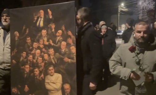 Протест и пред дома на Борисов в Банкя ВИДЕО