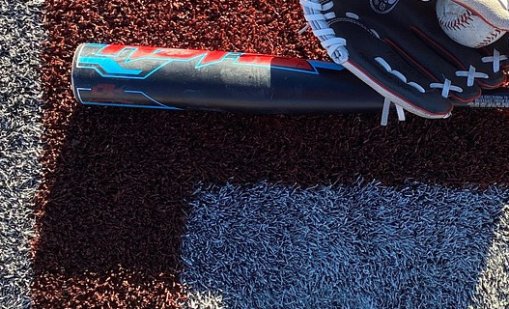 Мъж и жена нападнаха бременна с бухалка в Уисконсин