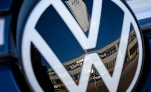 Volkswagen преминава към производство на оръжия