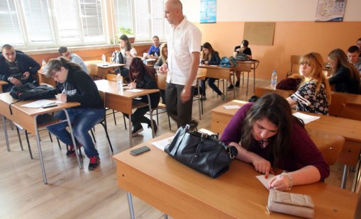 Изпитите в 7. и 10. клас се връщат на една дата 