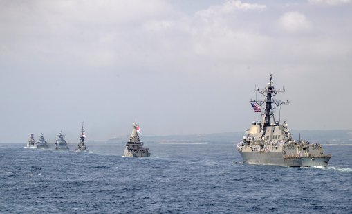 Военноморските сили на САЩ изпращат бойни кораби в Карибите за борба с наркотиците