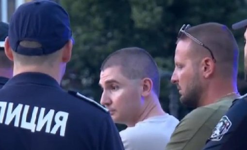 Смъртта на Коце на Лъвов мост: Хвана го за гушата и го метна