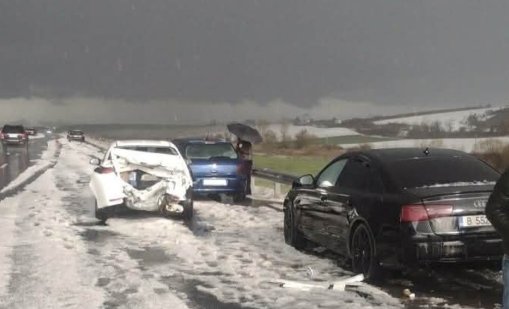 Три катастрофи заради дъжд и градушка в Шуменско 