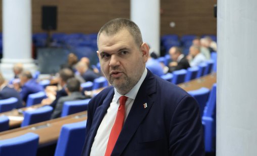 Пеевски: Впечатлен съм от Йотова, решението за КСНС е правилна крачка