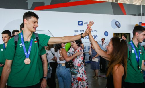 Александър Николов и неговия отбор са на финал в Италия