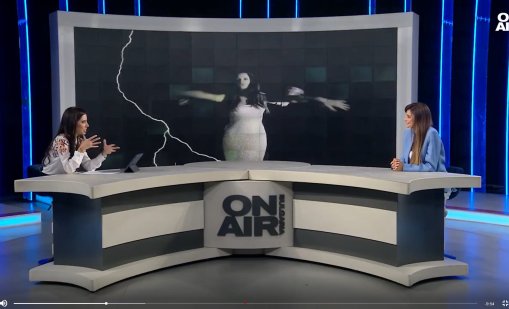 "Огледало" - новата песен на Нина Николина отново е с фолклорни елементи