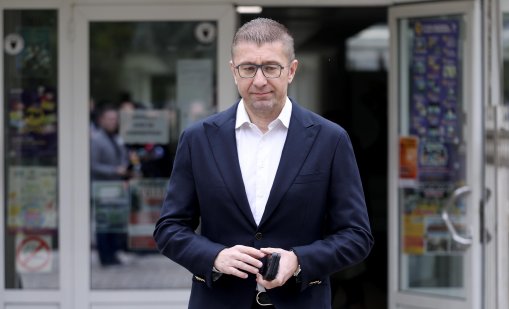 Мицкоски: РСМ очаква гаранции от ЕС за промените в Конституцията