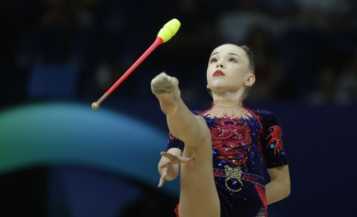 Ева Брезалиева грабна златото, а Стилияна Николова бронз на финала на бухалки