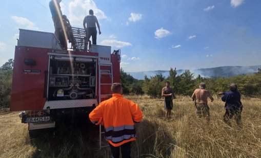 Прокуратурата влезе на оглед в &bdquo;ЕМКО&ldquo; след взривовете в склада за боеприпаси