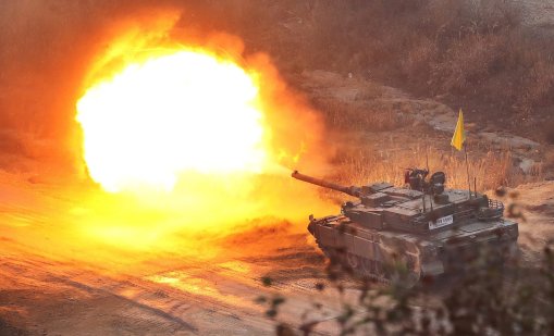 K2 Black Panther превзема пазарите: Перу прави първата поръчка на танк от над 50 години