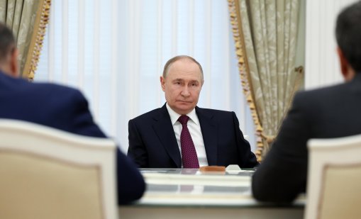 Дилемата на Путин: Трябва ли да подкрепи или да обърне гръб на иранския режим? 