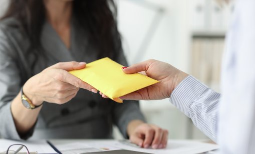 Нова европейска директива разкрива тайната на заплатите