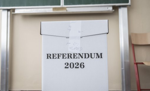  Исландците отхвърлиха подновяването на преговорите за членство в ЕС