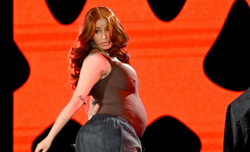 Изненада: Гаджето на бременната Карди Би има 5-месечно бебе