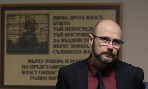 Янкулов: Прокуратурата действа спрямо "неудобни" министри по заръка на Делян Пеевски