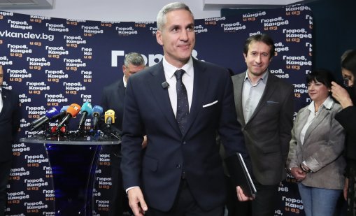 Битката в Пловдив: Андрей Гюров бие Илияна Йотова