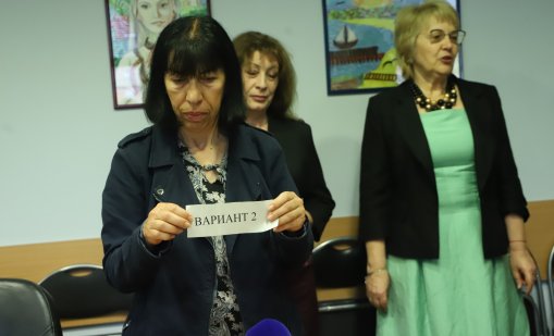 Седмокласници и десетокласници на изпит по математика