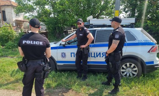 Иззеха 1,5 кг взривно вещество от постройка в село Буйново