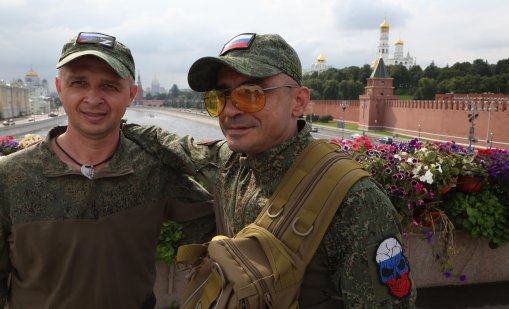 Руски войници се прострелват едни други, за да взимат обезщетения 