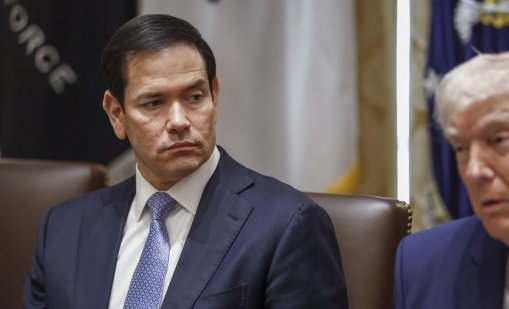 Той е най-малко луд: Защо Рубио се измъква от удара на гнева заради Иран?