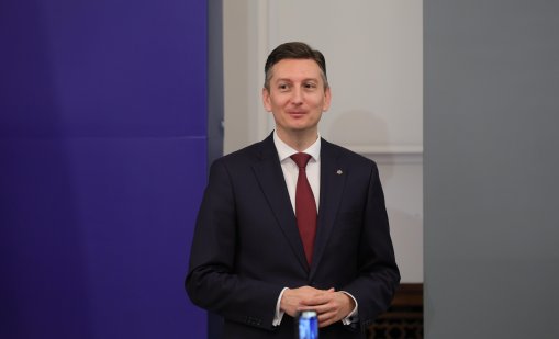 Министър Василев: Прозрачността е най-доброто лекарство срещу корупцията 