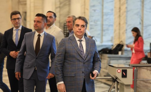 На 12 септември ПП решава дали да подкрепи Гюров и Кандев на президентските избори 