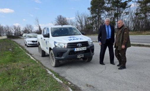 Тръба с неизвестен произход изби рибата в язовир "Дибич"