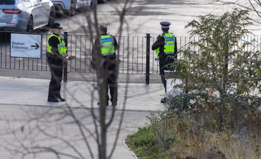 126 години затвор за американец, убил бившата си и сина им 