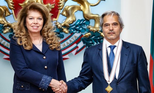 Йотова удостои посланика на Аржентина в България с &ldquo;Мадарски конник&ldquo; първа степен