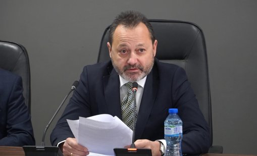 Министърна регионалното развитие: Има съмнения за нередности в АПИ 