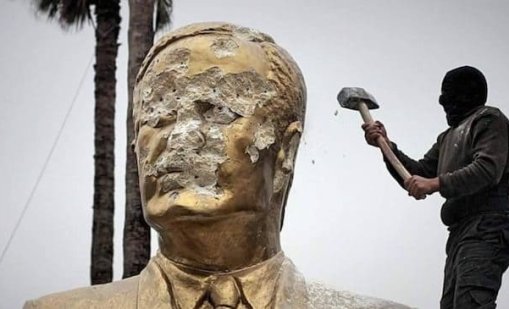 След падането на режима: Сирийците заличават култа към личността на Асад