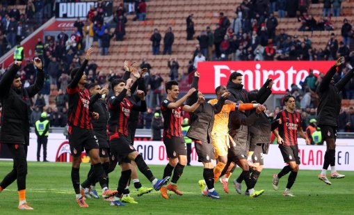 Милан победи Верона и излезе временно начело в Италия