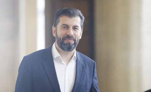 Петков атакува Йотова заради позицията ѝ за оръжията