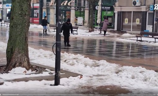 Неволите на русенци: Центърът е огледало, придвижването - изпитание 