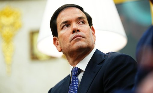 Държавният секретар на САЩ ще пропусне среща на НАТО в ключов за Украйна момент