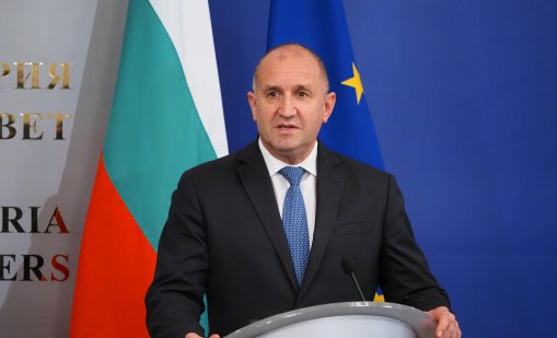 Радев за посланика: Едва сега започват да се разплитат много неща