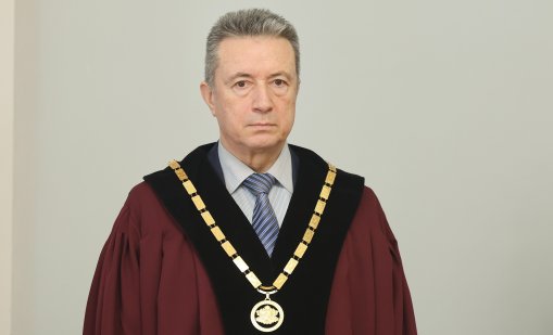 Проф. Стоилов за нов ВСС: Изборът да се извършва по нови правила